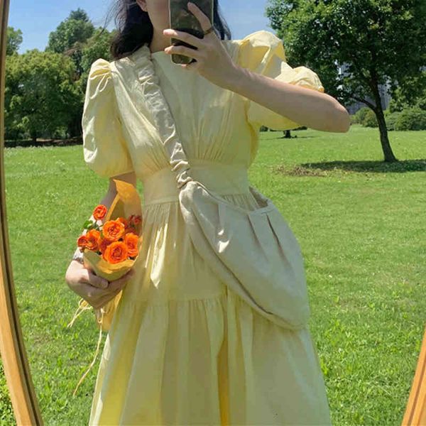 dresses solid elegant women puff sleeve midi thin beach party females one piece dress korean office lady 2021 summer kawaii, Black;gray
dresses solid elegant women puff sleeve midi thin beach party females one piece dress korean office lady 2021 summer kawaii, Black;gray
