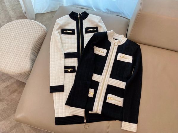 casual dresses 2021fw autumn women patchwork long sleeve knitted 50% wool dress for ladies 3 color gdnz 8.13, Black;gray
casual dresses 2021fw autumn women patchwork long sleeve knitted 50% wool dress for ladies 3 color gdnz 8.13, Black;gray