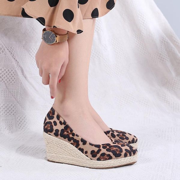 dress shoes female leopard print 7cm high heel pointed platform heels party women, Black
dress shoes female leopard print 7cm high heel pointed platform heels party women, Black