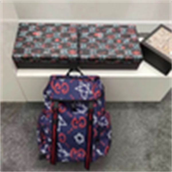 designer luxury 54yh painted graffiti backpack 429037 purple men backpacks fashion shows oxidized leather business totes messenger bags bra
designer luxury 54yh painted graffiti backpack 429037 purple men backpacks fashion shows oxidized leather business totes messenger bags bra
