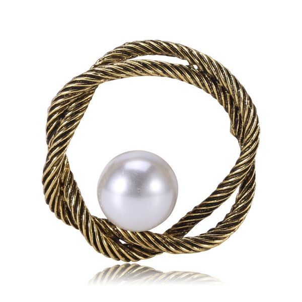 factory popular geometric round brooch hemp rope metal ring badge pearl pin clothing decoration christmas
factory popular geometric round brooch hemp rope metal ring badge pearl pin clothing decoration christmas