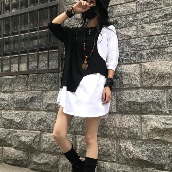 autumn 2021 women t shirt korean loose large size and irregular color stitching long sleeves vintage t-shirt fz2680 women's, White
autumn 2021 women t shirt korean loose large size and irregular color stitching long sleeves vintage t-shirt fz2680 women's, White
