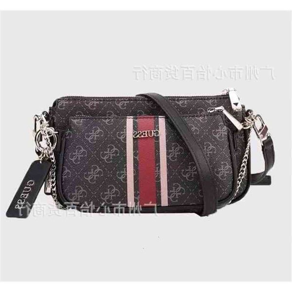 gs new square fashion small splicing embossing detachable multifunctional two in one single shoulder diagonal women's bag
gs new square fashion small splicing embossing detachable multifunctional two in one single shoulder diagonal women's bag