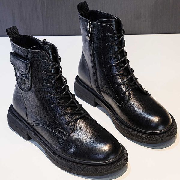 autumn and winter martin boots women's true british glamour cowhide black flat bottom chelsea
autumn and winter martin boots women's true british glamour cowhide black flat bottom chelsea