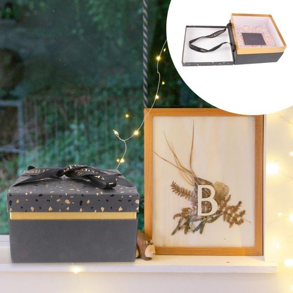 gift wrap 1 set of creative treat box present storage decorative container(black)
gift wrap 1 set of creative treat box present storage decorative container(black)