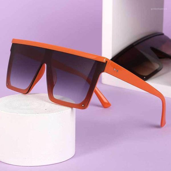 sunglasses fashion vintage square women men brand designer siamese oversize shades gradient lens flat orange glasses, White;black
sunglasses fashion vintage square women men brand designer siamese oversize shades gradient lens flat orange glasses, White;black