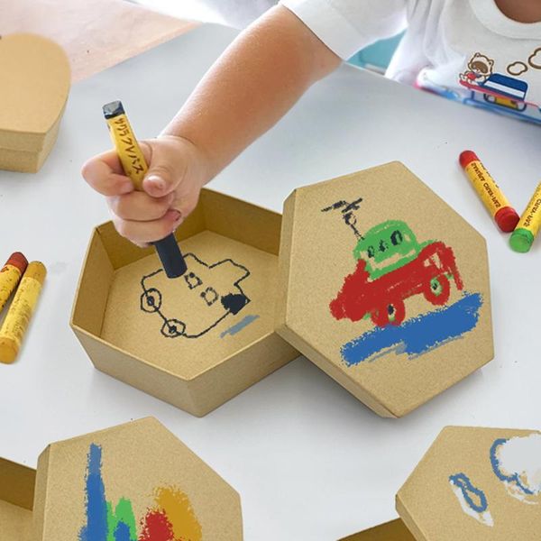 kraft paper box heart-shaped round gift packaging children's handmade creative graffiti painting birthday set wrap
kraft paper box heart-shaped round gift packaging children's handmade creative graffiti painting birthday set wrap