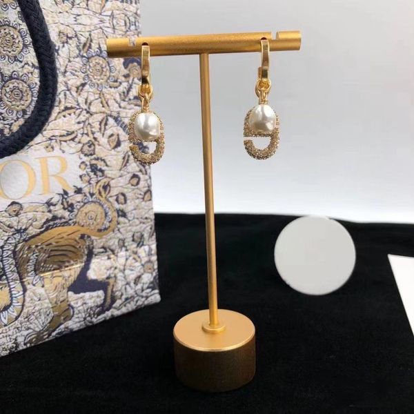 pearl button with a collocation, earphone, jitter, live jewelry, silver. wardrobe accessories, Golden
pearl button with a collocation, earphone, jitter, live jewelry, silver. wardrobe accessories, Golden