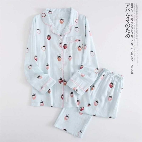 fresh 100% gauze cotton pajamas sets women spring summer japanese kawaii strawberry homewear casual long-sleeve women sleepwear 211103, Black;red
fresh 100% gauze cotton pajamas sets women spring summer japanese kawaii strawberry homewear casual long-sleeve women sleepwear 211103, Black;red