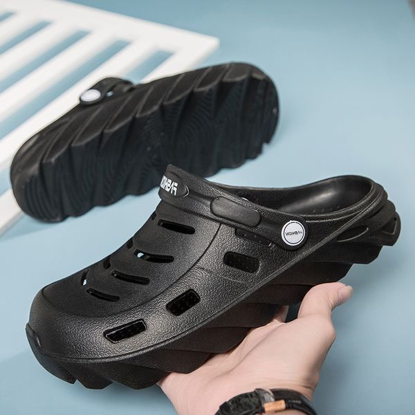 2021 men women sports trainer off summer cross-border sandals slippers casual trend beach hole shoes breathable hollow soft bottom slipper c, Black
2021 men women sports trainer off summer cross-border sandals slippers casual trend beach hole shoes breathable hollow soft bottom slipper c, Black