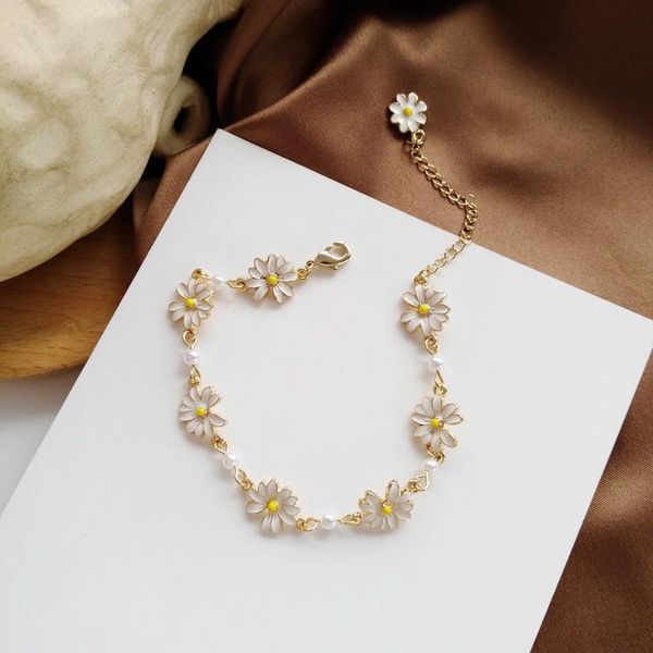 link, chain 2021 fashion japanese style cute sweet original design flowers bracelet simple small daisy charms for girls adjustable, Black
link, chain 2021 fashion japanese style cute sweet original design flowers bracelet simple small daisy charms for girls adjustable, Black