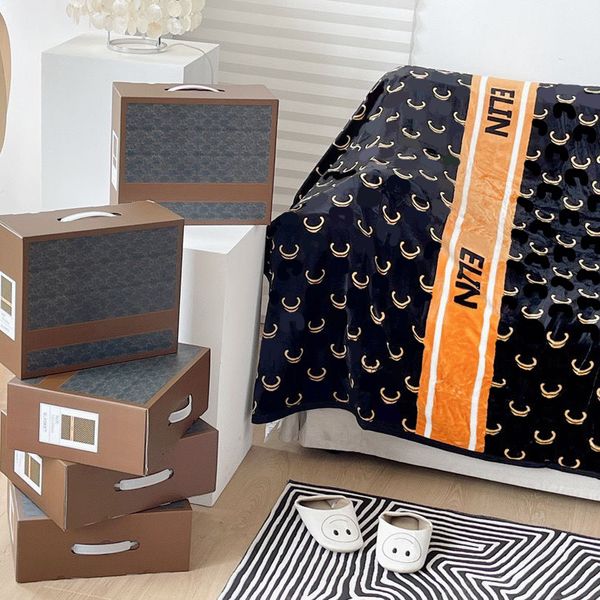 classic luxurys blanket fashion cotton designers throw blankets cashmere silk casual carpet bedroom household items couverture
classic luxurys blanket fashion cotton designers throw blankets cashmere silk casual carpet bedroom household items couverture