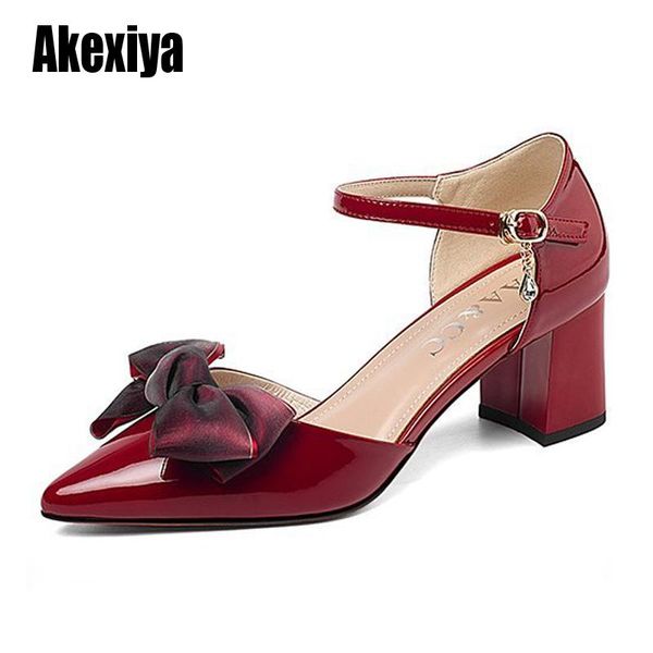 dress shoes 2021 est women pumps pu summer buckle bowknot comfortable square heels ladies casual big size 40 u048, Black
dress shoes 2021 est women pumps pu summer buckle bowknot comfortable square heels ladies casual big size 40 u048, Black