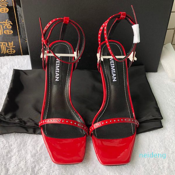 designer women high heels party fashion rivets girls shoes dance shoes wedding shoes 2021 straps sandals 39 40 41, Black
designer women high heels party fashion rivets girls shoes dance shoes wedding shoes 2021 straps sandals 39 40 41, Black