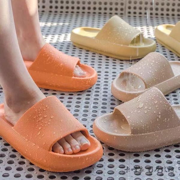 slippers 2021 summer thick-soled couple flip-flop sandals and female casual beach shoes indoor home men's, Black
slippers 2021 summer thick-soled couple flip-flop sandals and female casual beach shoes indoor home men's, Black