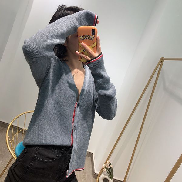 8525tb stretch cardigan korean version long sleeve loose v-neck sweater sweater cuff stripe coat, White
8525tb stretch cardigan korean version long sleeve loose v-neck sweater sweater cuff stripe coat, White