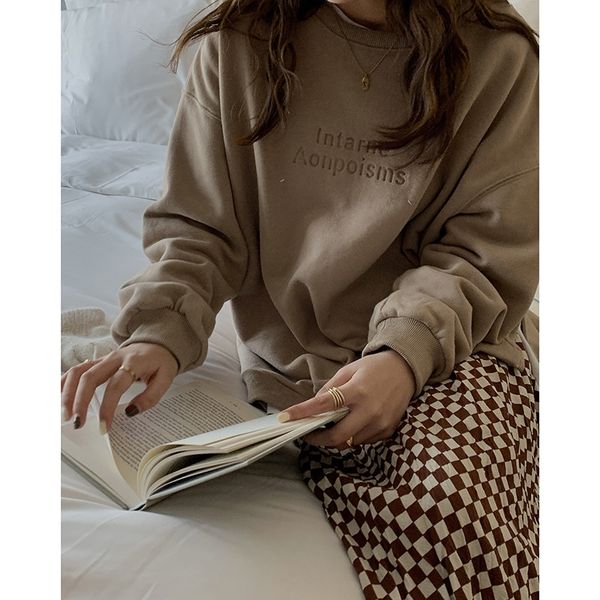 huang zheng round neck plush sweater women's 2021 autumn winter korean loose casual harajuku style long sleeve w22412, Black
huang zheng round neck plush sweater women's 2021 autumn winter korean loose casual harajuku style long sleeve w22412, Black