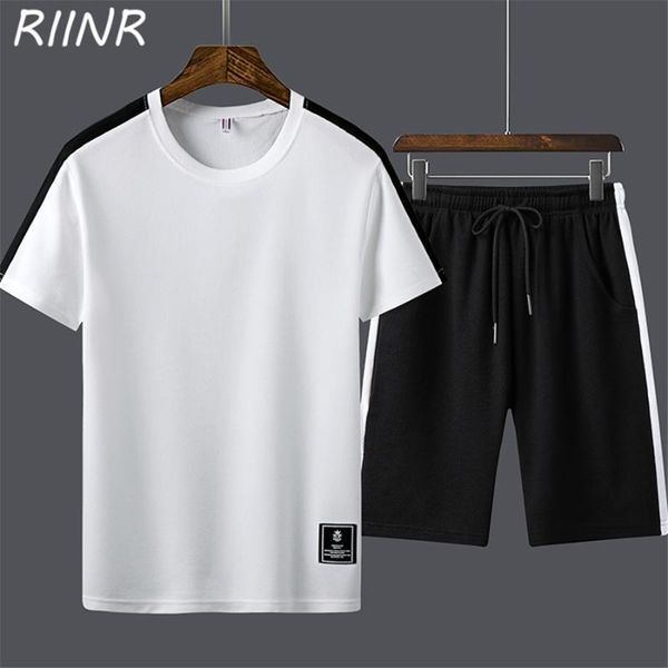 summer short-sleeved loose solid color t-shirt casual sports suit men's trendy shorts xl-4xl tracksuits, Gray
summer short-sleeved loose solid color t-shirt casual sports suit men's trendy shorts xl-4xl tracksuits, Gray