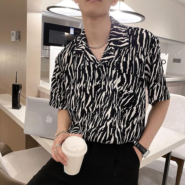 men's casual shirts social style print for men 2021 summer sandy beach short sleeve shirt hip hop loose nightclub party blouse homme, White;black
men's casual shirts social style print for men 2021 summer sandy beach short sleeve shirt hip hop loose nightclub party blouse homme, White;black