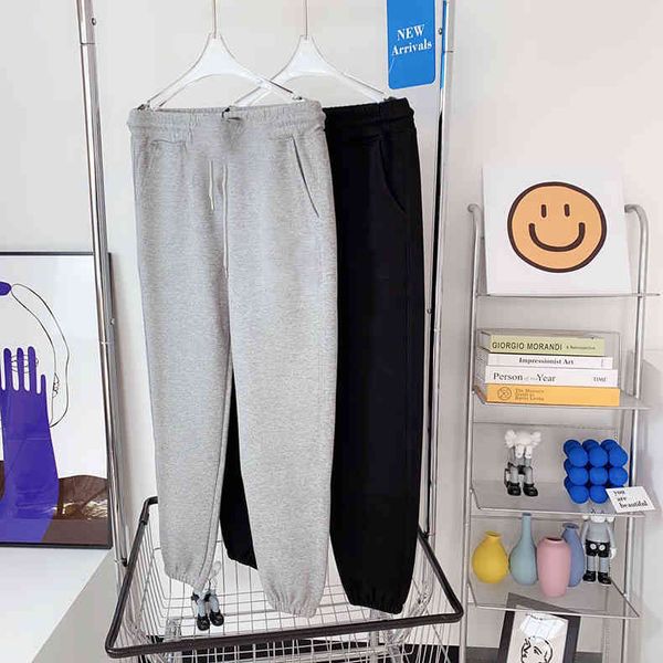 new pants clothing, new t spring pants air layer fabric paste cloth embroidered guard pants 030109 clothing sale, White;black
new pants clothing, new t spring pants air layer fabric paste cloth embroidered guard pants 030109 clothing sale, White;black