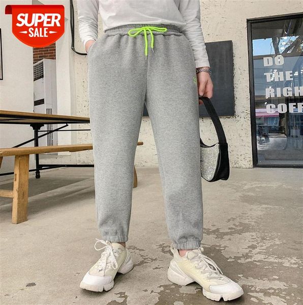 011909 plus velvet padded sweat pants embroidered letters korean style high-waisted straight leg casual sports #fs7c, Black;gray
011909 plus velvet padded sweat pants embroidered letters korean style high-waisted straight leg casual sports #fs7c, Black;gray