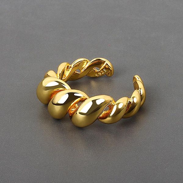 cluster rings 925 sterling silver twisted crescents open for women gold color ring jewelry gift, Golden;silver
cluster rings 925 sterling silver twisted crescents open for women gold color ring jewelry gift, Golden;silver