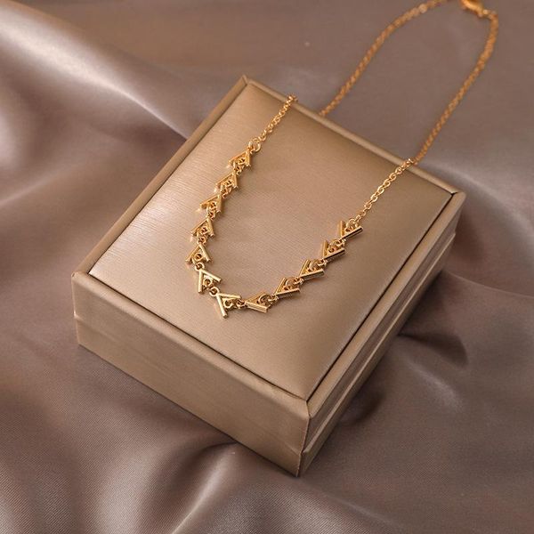 chains european and american style personality beautiful triangle fishbone pendant net celebrity temperament street shooting clavicle, Silver
chains european and american style personality beautiful triangle fishbone pendant net celebrity temperament street shooting clavicle, Silver