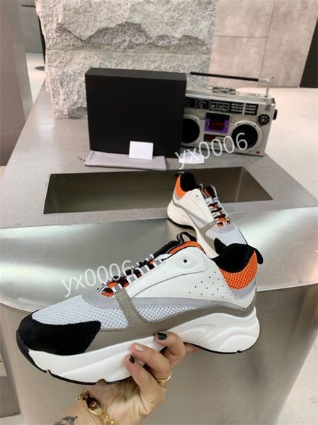 2022 new men and women old luxury 35-41 casual shoe crystal sole sport sold grandpa sports shoes running sneakers jl210101, Red;white
2022 new men and women old luxury 35-41 casual shoe crystal sole sport sold grandpa sports shoes running sneakers jl210101, Red;white