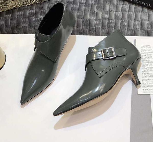 boots women's shoes spring and autumn british style mid-heel pointed short leather cow belt buckle ankle, Black
boots women's shoes spring and autumn british style mid-heel pointed short leather cow belt buckle ankle, Black