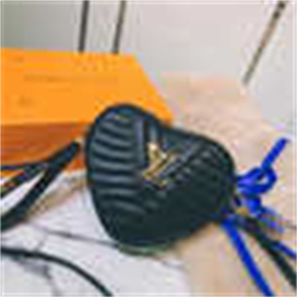 designer luxury m44520 dinner party cosmetic bag with heart-shaped handbags iconic handles shoulder bags totes cross body brand b
designer luxury m44520 dinner party cosmetic bag with heart-shaped handbags iconic handles shoulder bags totes cross body brand b