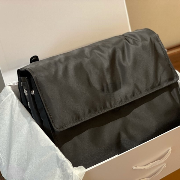 canvas messenger bag handbags clutch designer woman mens luxury tote evening bags causal totess craft hand purse shopping shoulder handbag s
canvas messenger bag handbags clutch designer woman mens luxury tote evening bags causal totess craft hand purse shopping shoulder handbag s