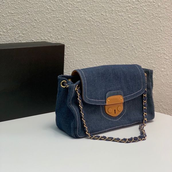 luxury designer women fashion vintage denim cross-body bag loose and comfortable high-end shoulder bags handsome motorcycle wind do old wash
luxury designer women fashion vintage denim cross-body bag loose and comfortable high-end shoulder bags handsome motorcycle wind do old wash