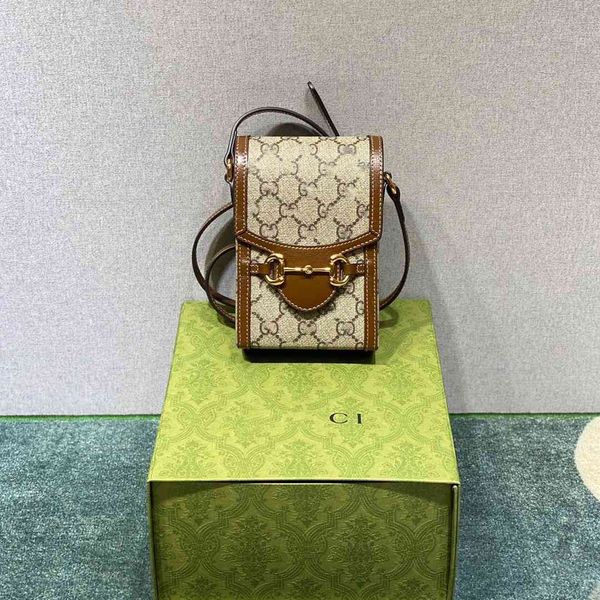 70% off exclusive original leather 1955 mobile phone bag old flower horse rank buckle single shoulder messenger women's fashion versati
70% off exclusive original leather 1955 mobile phone bag old flower horse rank buckle single shoulder messenger women's fashion versati