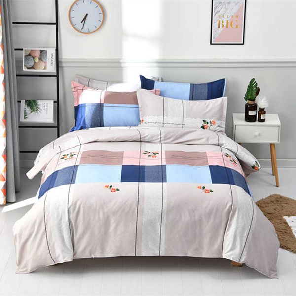 cotton four piece thickened twill quilt cover bed sheet cartoon simple bedding
cotton four piece thickened twill quilt cover bed sheet cartoon simple bedding