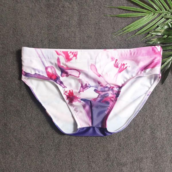 summer mens printing beach sports swim briefs bikini swimming trunks gay shorts for men swimsuits bathing suit men's, White;black
summer mens printing beach sports swim briefs bikini swimming trunks gay shorts for men swimsuits bathing suit men's, White;black