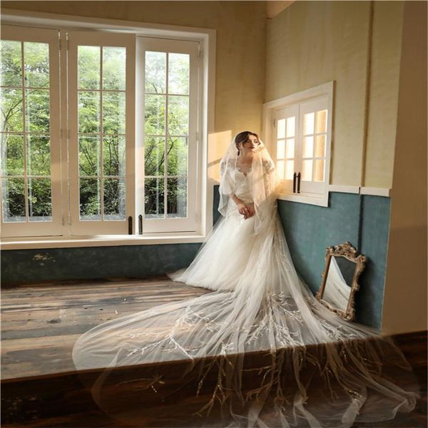 bridal veils luxurious tree lace sequins appliques long wedding veil bride's headdress cathedral headwear women headpiece with comb, Black
bridal veils luxurious tree lace sequins appliques long wedding veil bride's headdress cathedral headwear women headpiece with comb, Black