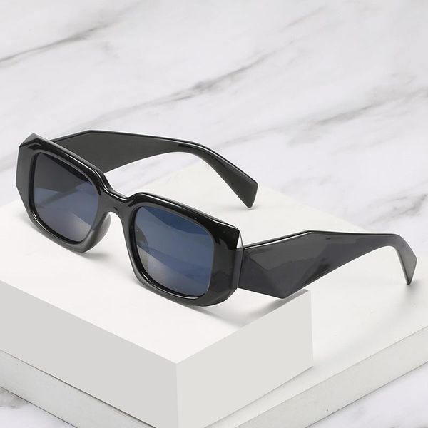 sunglasses oimg 2021 fashion ladies square personality wide leg trendy brand designer wholesale, White;black
sunglasses oimg 2021 fashion ladies square personality wide leg trendy brand designer wholesale, White;black