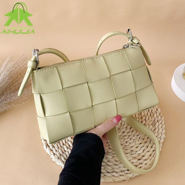 evening bags women crossbody bag fashion weave 2021 summer quality pu leather shoulder messenger female handbag and purse
evening bags women crossbody bag fashion weave 2021 summer quality pu leather shoulder messenger female handbag and purse