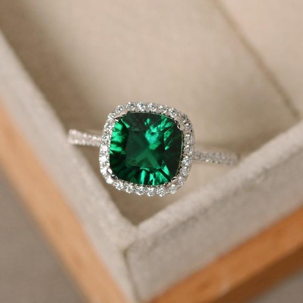 cluster rings european and american style personality ladies models emerald gem handmade ring original design s925 sterling silver jewelry, Golden;silver
cluster rings european and american style personality ladies models emerald gem handmade ring original design s925 sterling silver jewelry, Golden;silver