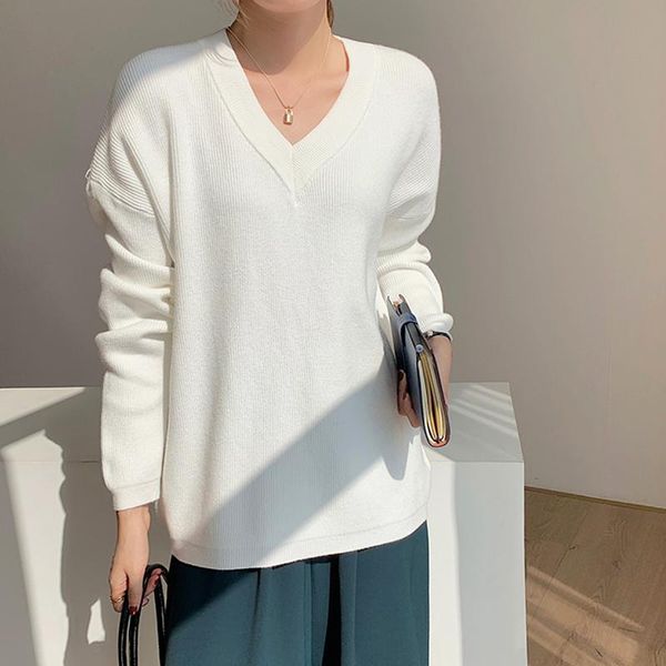 women's sweaters warm soft solid pullovers 2021 autumn and winter white sweater pullover lazy v-neck retro thick knitted top, White;black
women's sweaters warm soft solid pullovers 2021 autumn and winter white sweater pullover lazy v-neck retro thick knitted top, White;black