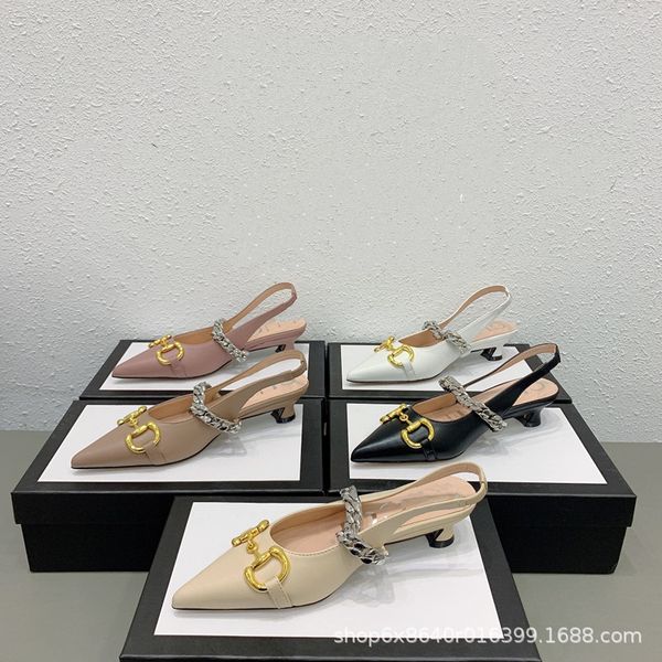 g family 2021 early spring pointed back empty sandals horse clasp chain low heel fashion shallow mouth two wear lazy shoes woman ysj, Black
g family 2021 early spring pointed back empty sandals horse clasp chain low heel fashion shallow mouth two wear lazy shoes woman ysj, Black