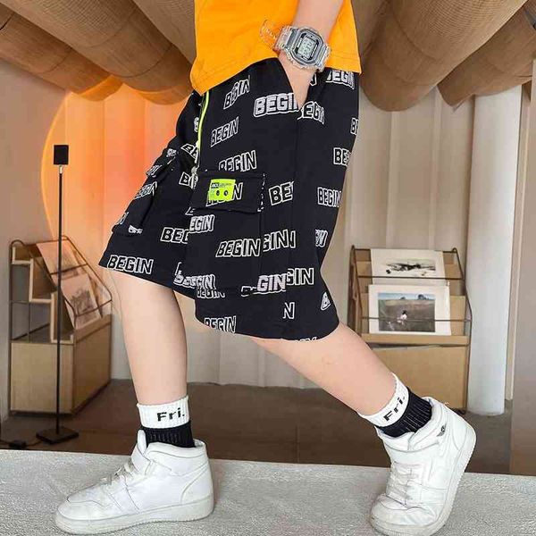 boys' sports shorts thin middle school black 5-point children's fashion brand summer wear pants, White;black
boys' sports shorts thin middle school black 5-point children's fashion brand summer wear pants, White;black