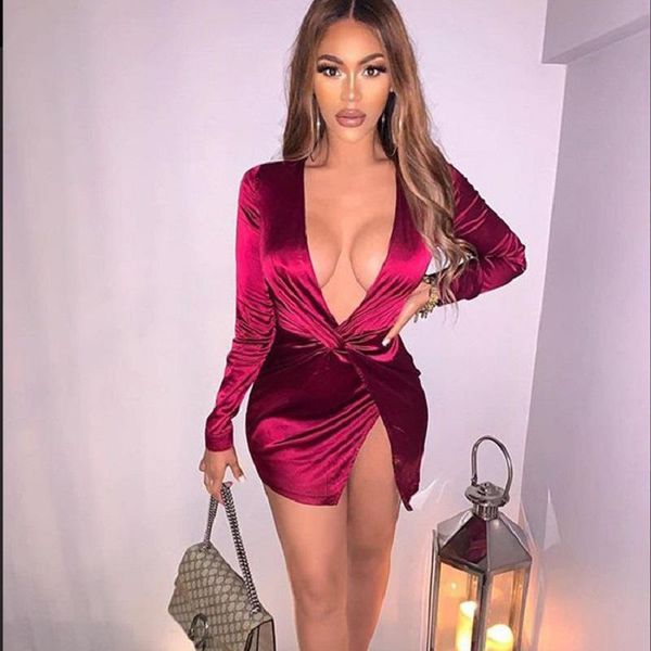 style 2919 deep v-neck split short dress ladies night club party full sleeve ruched design mini casual dresses, Black;gray
style 2919 deep v-neck split short dress ladies night club party full sleeve ruched design mini casual dresses, Black;gray