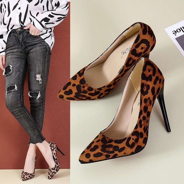 large fashion temperament single pointed thin high heels women's sho leopard, Black
large fashion temperament single pointed thin high heels women's sho leopard, Black