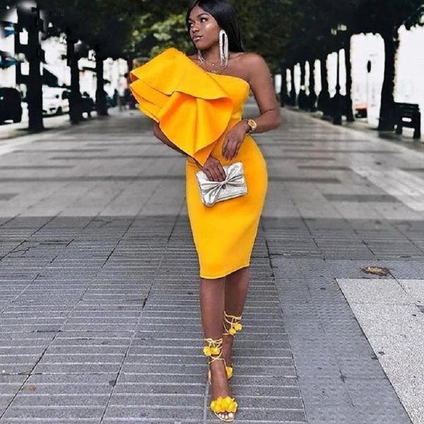 party dresses yellow fashion tiered satin homecoming 2021 graduation dress prom vestidos de fiesta formal special occasion, White;black
party dresses yellow fashion tiered satin homecoming 2021 graduation dress prom vestidos de fiesta formal special occasion, White;black
