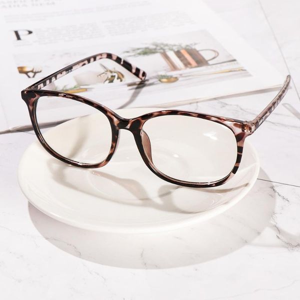 fashion sunglasses frames women round glasses anti-radiation eye frame transparent retro vintage eyewear woman, Black
fashion sunglasses frames women round glasses anti-radiation eye frame transparent retro vintage eyewear woman, Black