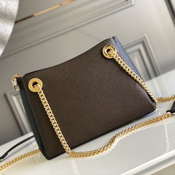 totes bags designer messenger bag men's and women's handbags fashion casual retro printed letters surener shoulder cross body clas
totes bags designer messenger bag men's and women's handbags fashion casual retro printed letters surener shoulder cross body clas