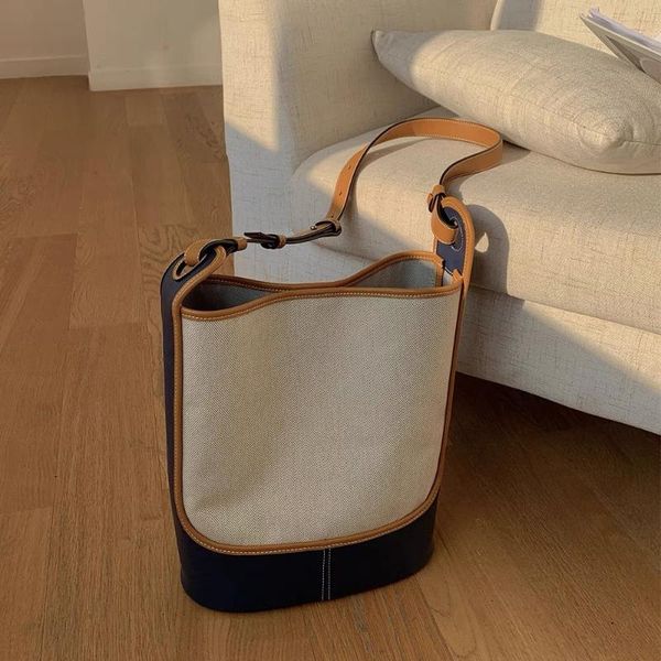 evening bags thickened canvas bucket bag women's summer large capacity shoulder 2021 women luxury handbag vintage tote messenger
evening bags thickened canvas bucket bag women's summer large capacity shoulder 2021 women luxury handbag vintage tote messenger