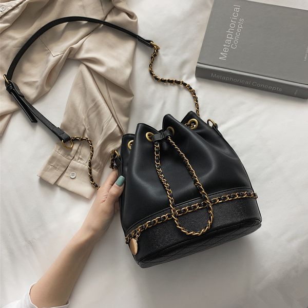 chain bags female 2021 summer bucket bag european and american fashion shoulder handbag tide diagonal women tote
chain bags female 2021 summer bucket bag european and american fashion shoulder handbag tide diagonal women tote