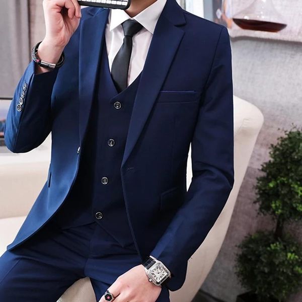 men's suits & blazers 2021 large size stylemens suit two-piece set with 3 piece autumn pure color fanshion men jacket + pants vest, White;black
men's suits & blazers 2021 large size stylemens suit two-piece set with 3 piece autumn pure color fanshion men jacket + pants vest, White;black